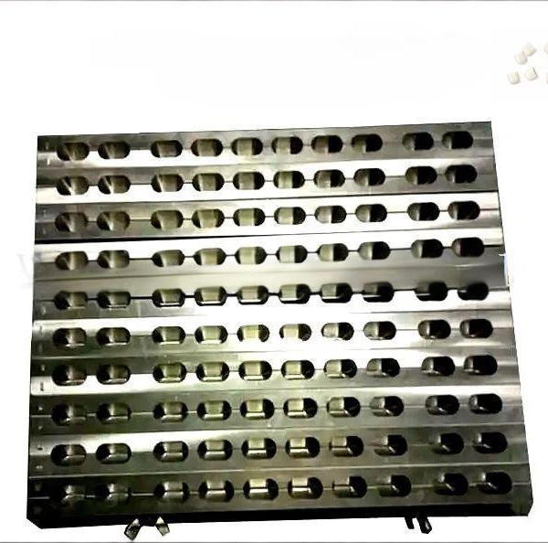 100-Cavity Duckbill Shape Suppository Mold
