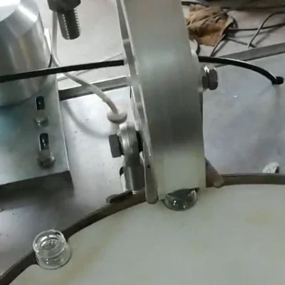 Vial Filling Machine Vial Filling Machine